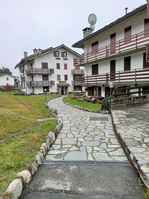 Mansarda Apartment Morgex Exterior photo